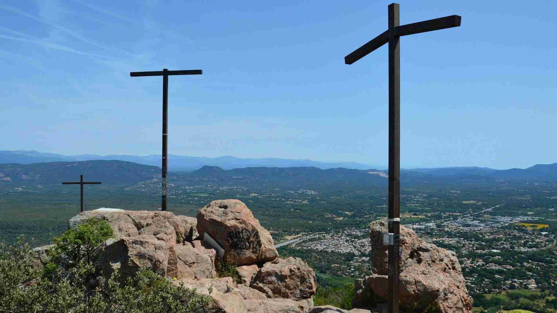 Les Trois Croix by Slim MARS